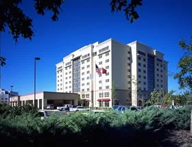 hotel embassy suites